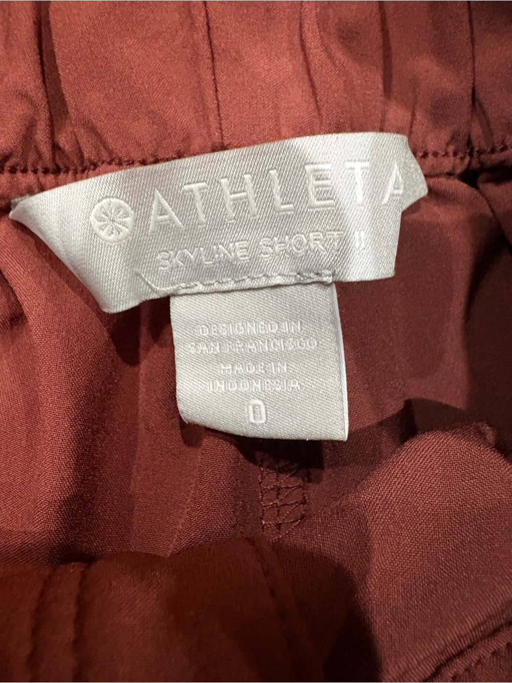 High-Waist Terracotta Shorts with Self-Tie Belt - Picture 2 of 3